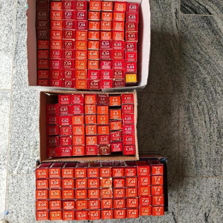 L’Oréal Professionel Majirel Haarverf (ouder type), Sieraden, Tassen en Uiterlijk, Uiterlijk | Haarverzorging, Nieuw, Overige typen