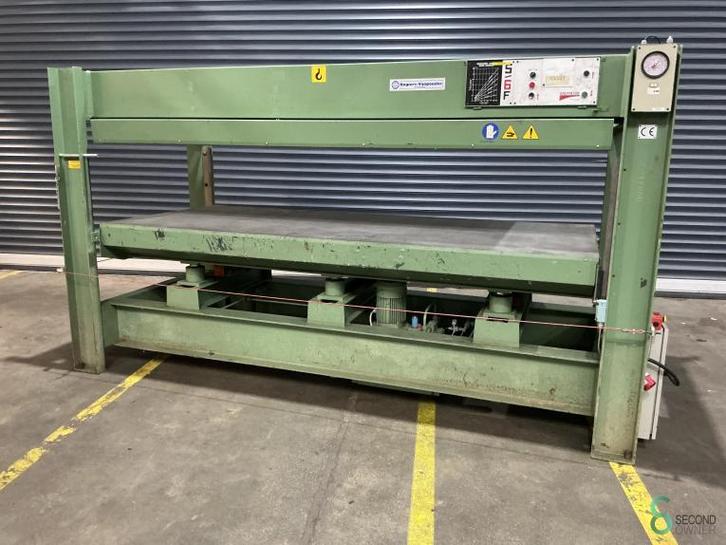 Fineerpersen Italpresse S 6 F 1995, Zakelijke goederen, Machines en Bouw | Houtbewerking