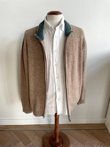 Tailor & Son: Nieuw, beige scheerwollen vest.  Maat XL beschikbaar voor biedingen
