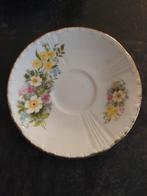 Mooie Marlborough Bone China Kop en Schotel - Vintage, Huis en Inrichting, Keuken | Servies, Ophalen of Verzenden, Zo goed als nieuw