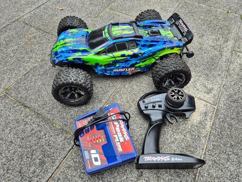 Traxxas Rustler 4x4 VXL rijklaar incl 11.1v Lipo accu/lader, Hobby en Vrije tijd, Modelbouw | Radiografisch | Auto's, Gebruikt
