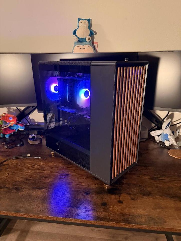 Game PC - Ryzen 7 7800X3D - RX 9070 XT - 32GB DDR5 CL30 6000, Computers en Software, Desktop Pc's, Zo goed als nieuw, 4 Ghz of meer