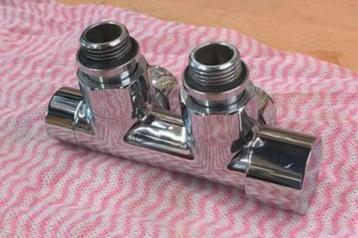 Designradiator haaks H-onderblok beschikbaar voor biedingen