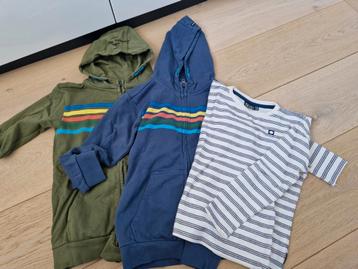 3 Tumble n Dry truien (incl 2 hoodies) in mt 134/140 beschikbaar voor biedingen