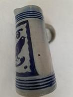 Blauw, grijze vaas / kan. Euro 25,00, Ophalen