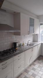 Complete keuken met apparatuur, zelf weghalen!, Huis en Inrichting, Keuken | Complete keukens, Ophalen, Gebruikt, Wit, Graniet of Steen