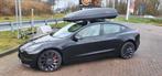 Officiële Tesla model 3 dakdragers te huur (met dakkoffer), Ophalen, Zo goed als nieuw