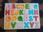 Houten puzzel - letters (alfabet), Kinderen en Baby's, Speelgoed | Kinderpuzzels, Ophalen, 10 tot 50 stukjes, Gebruikt, Van hout