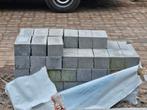 Beton klinkers wallblock formaat. Gekloond 32x13x11cm. Grey, Gebruikt, Klinkers, Ophalen of Verzenden, 10 m² of meer