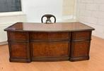Notenhouten Bureau - Handgemaakt, Ophalen
