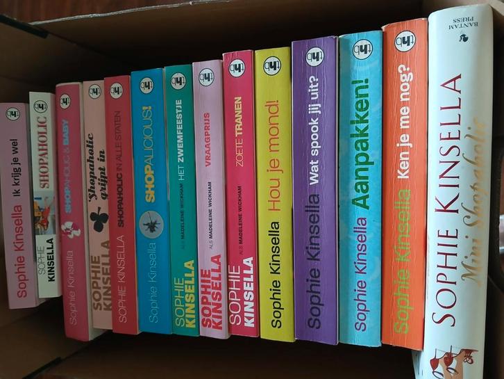 Sophie Kinsella - 14 boeken, Boeken, Literatuur, Zo goed als nieuw, Nederland, Ophalen of Verzenden