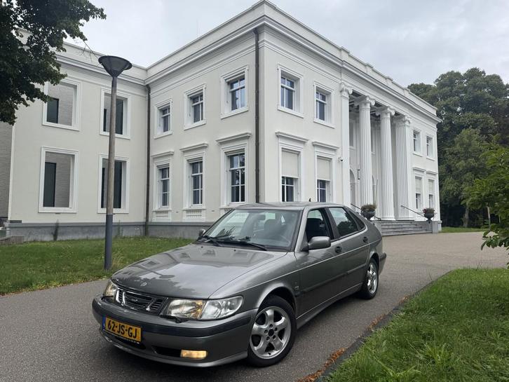 Saab 9-3 2.0t S SLECHTS 5.000 KM P/JR ! (bj 2002), Auto's, Saab, Bedrijf, Te koop, Saab 9-3, ABS, Airbags, Airconditioning, Alarm