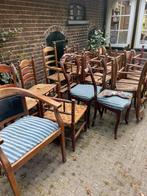 Antieke stoelen en tafels voor restauratie, gratis, Antiek en Kunst, Antiek | Meubels | Stoelen en Banken, Ophalen