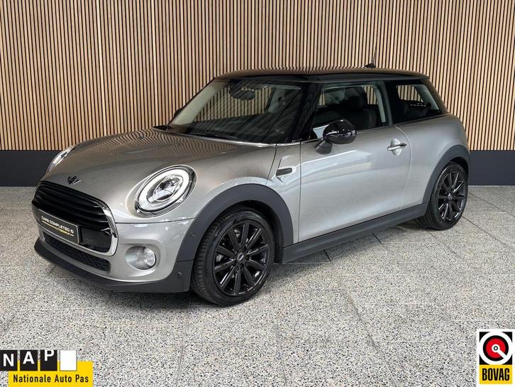 Mini Cooper 1.5 Cooper Chili Serious Business NL auto | Schu, Auto's, Mini, Bedrijf, Te koop, Cooper, ABS, Airbags, Bluetooth