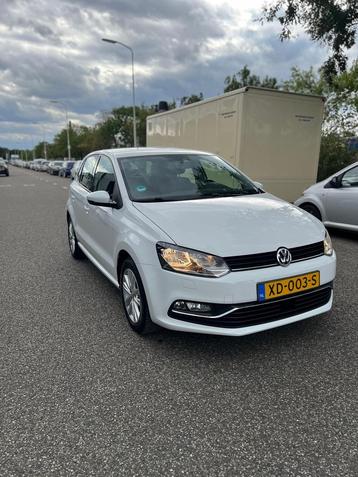 Volkswagen Polo 1.2 TSI 66KW 2015 Wit beschikbaar voor biedingen