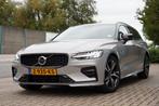 Volvo V60 B4 197pk Mild Hybrid 2024, met fabrieksgarantie!, Auto's, Volvo, 1800 kg, 4 cilinders, 1969 cc, 1634 kg