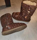 Uggs classic short sparkle Autumn maat 38, Verzenden, Zo goed als nieuw, Rood