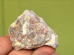 Robijn in Matrix mineralen UV Actief, Verzamelen, Mineralen en Fossielen, Ophalen of Verzenden, Mineraal