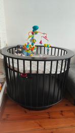 Box zwart rond in hoogte verstelbaar, Kinderen en Baby's, Boxen, Ophalen of Verzenden, Gebruikt, Rond, In hoogte verstelbaar