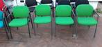 4 extra brede stalen stoelen met armleuningen, stapelbaar., Ophalen, Overige kleuren, Zo goed als nieuw, Vier