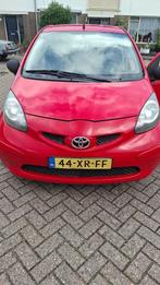 Toyota Aygo 1.0 12V Vvt-i 5DRS 2007 Rood, Voorwielaandrijving, 4 stoelen, 68 pk, Origineel Nederlands