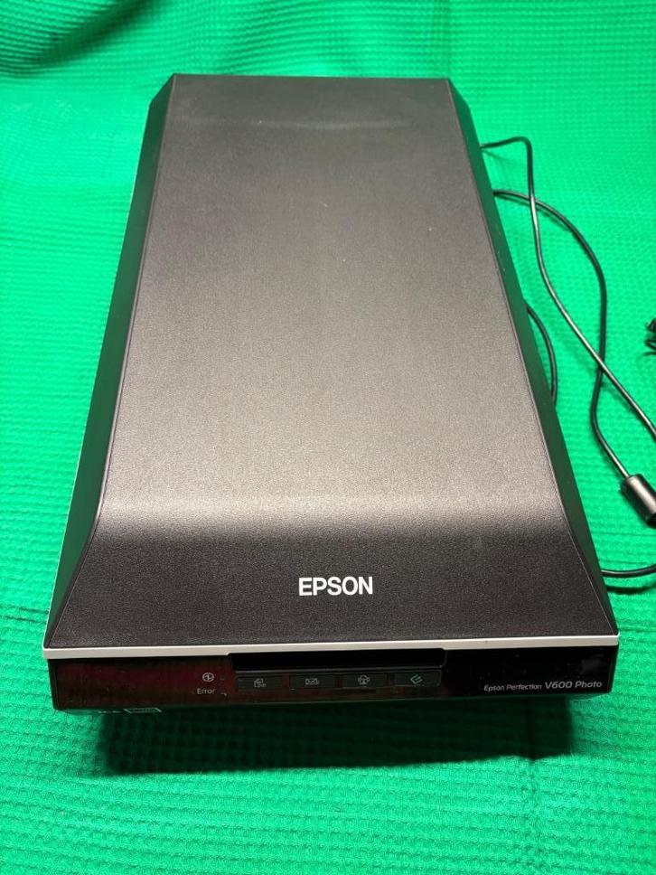 Epson perfection V600 Photo, Computers en Software, Scanners, Zo goed als nieuw, Fotoscanner, MacOS, Windows, Ophalen