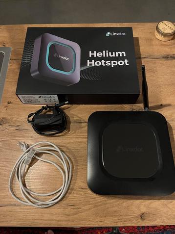 Linxdot Helium Hotspot - Zo goed als nieuw beschikbaar voor biedingen