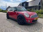 Mini 1.6 ONE 55KW 2013 Chili Red/Stof, Auto's, Mini, Voorwielaandrijving, Stof, 74 pk, 4 cilinders