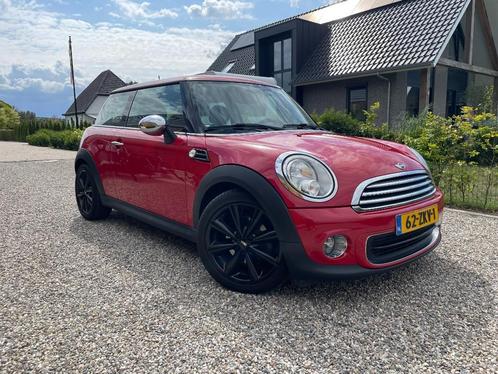 Mini 1.6 ONE 55KW 2013 Chili Red/Stof, Auto's, Mini, Particulier, One, Airconditioning, Bluetooth, Boordcomputer, Cruise Control
