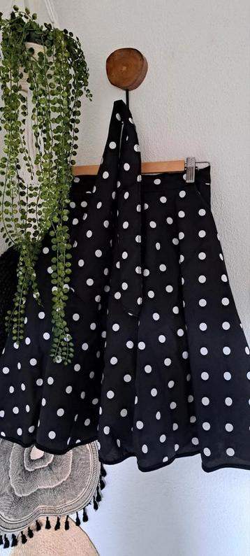 Stippen rok met petticoat maat s/xl beschikbaar voor biedingen