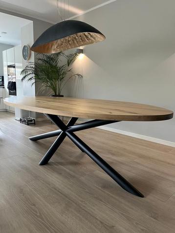 Grote Goossen ovale eetkamertafel 260cm x 130cm type GS-1302 beschikbaar voor biedingen