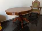 Antieke ovale tafel met sierlijke poten, Antiek en Kunst, Ophalen