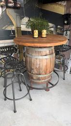Bar tafel vat met krukken, Ophalen, Gebruikt, Inclusief barstoelen