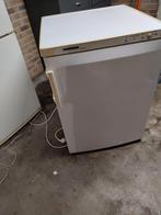 een vriezer, Witgoed en Apparatuur, Vriezers en Diepvrieskisten, Ophalen, Gebruikt, Minder dan 60 cm, 160 cm of meer