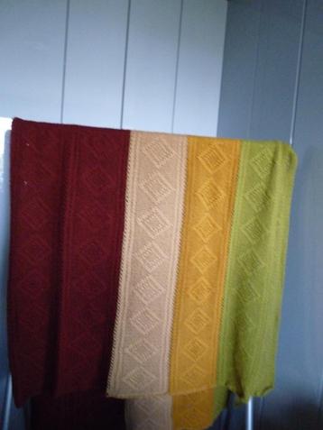 220 x 220 vintage gehaakt kleed, plaid, woondeken beschikbaar voor biedingen