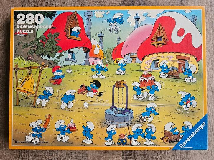 Smurfen puzzel 280 stukjes 1983 "in het dorp", Verzamelen, Smurfen, Zo goed als nieuw, Overige typen, Verschillende Smurfen, Ophalen of Verzenden