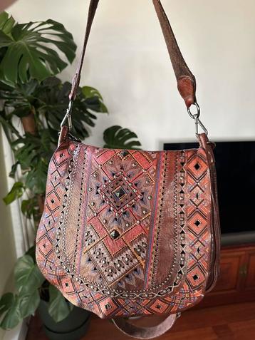 Campomaggi leren schoudertas – boho chic beschikbaar voor biedingen