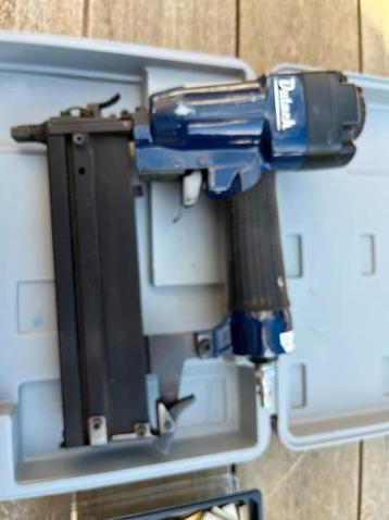 Dutack CT 6040 J50 Pneumatische Tackers beschikbaar voor biedingen
