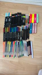 Hele set vol met stiften, gelpennen oa sakura, tombow, Ophalen, Zo goed als nieuw, Potlood of Stift