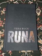 Runa - Vera Buck - Nieuwstaat, Boeken, Romans, Ophalen of Verzenden, Zo goed als nieuw, Nederland