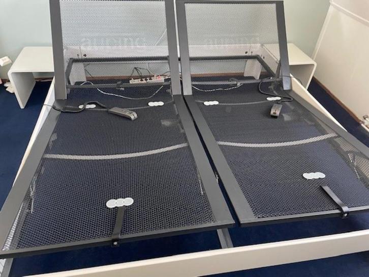 Te koop auping auronde bed1000, Huis en Inrichting, Slaapkamer | Bedden, Gebruikt, Tweepersoons, 180 cm, 200 cm, Hout, Wit, Verstelbaar