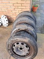 Winterbanden Volkswagen Golf 4 - 195/65R15, Auto-onderdelen, Banden en Velgen, Ophalen, Gebruikt, 15 inch, Banden en Velgen