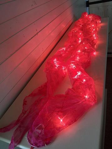 Stoffen guirlande met 50 lampjes - roze beschikbaar voor biedingen