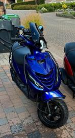 Piaggio zip 80cc Full option, Fietsen en Brommers, Scooters | Piaggio, Ophalen, Maximaal 45 km/u, Zip, Zo goed als nieuw