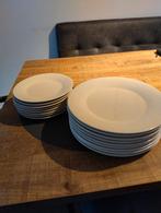 11+8 borden, diner en ontbijt., Huis en Inrichting, Keuken | Servies, Ophalen, Overige stijlen, Bord(en)