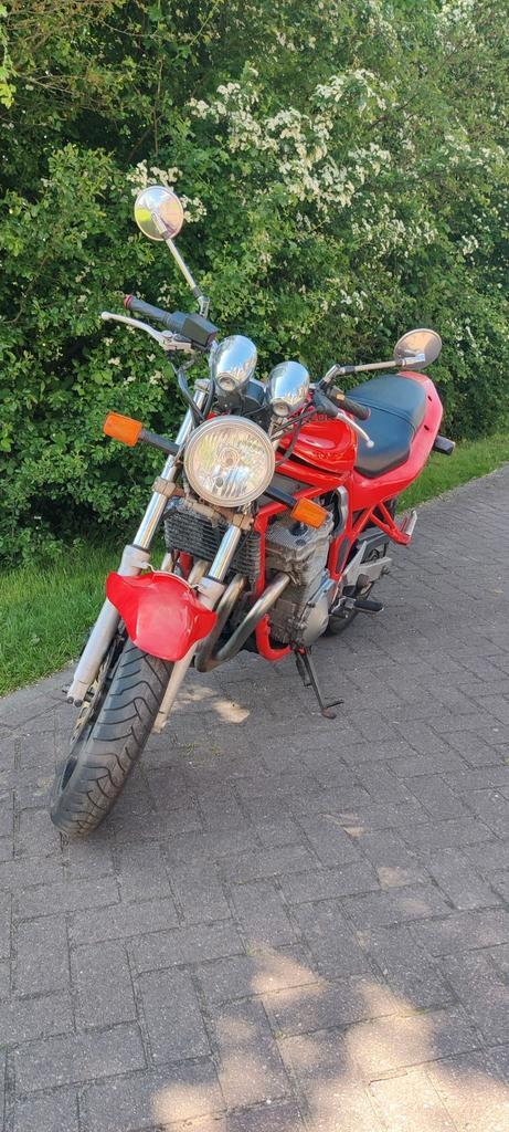 Suzuki Bandit uit 1996, Motoren, Motoren | Suzuki, Particulier, Naked bike, meer dan 35 kW, 4 cilinders, Motorrijbewijs A, Ophalen