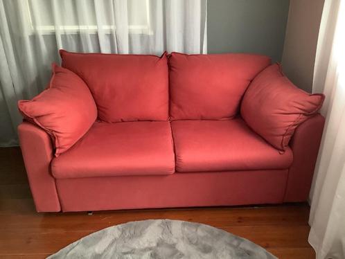 Slaapbank Ikea 2-zits, Huis en Inrichting, Slaapkamer | Slaapbanken, Zo goed als nieuw, 180 cm, 200 cm, Tweepersoons, Rood, Ophalen