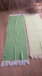 2 fraaie Peruaanse omslagdoeken/shawls 2 groentinten, Maat 34 (XS) of kleiner, Ophalen of Verzenden, Sjaal, Zo goed als nieuw