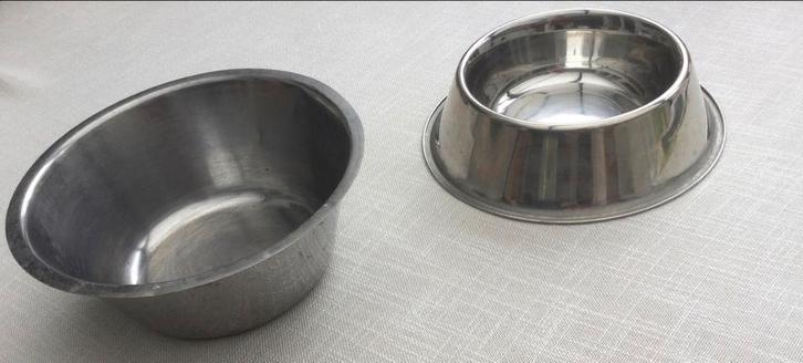 ZGAN. RVS honden voerbak, grote hondendrinkbak, Dieren en Toebehoren, Hondenvoerbakken en Drinkbakken, Zo goed als nieuw, Ophalen of Verzenden