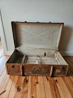 Antieke brocante hutkoffer reiskoffer koffer, Ophalen